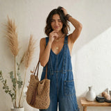 Clara Lisboa - Macacão de Denim com Alças Ajustáveis