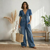 Clara Lisboa - Macacão de Denim com Decote em V