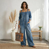 Clara Lisboa - Macacão de Denim com Ombros à Mostra