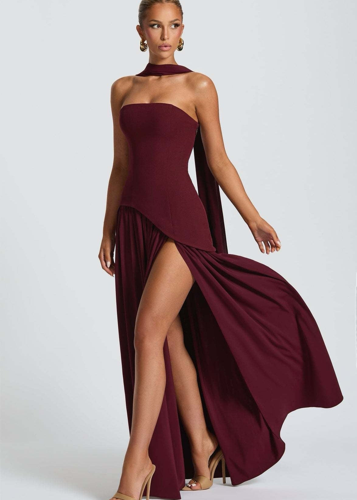 Beatriz - Vestido Longo Sofisticado