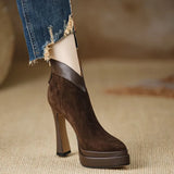 Dora - Botas com estilo moderno, conforto e atitude