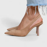 Gina | Elegantes Saltos